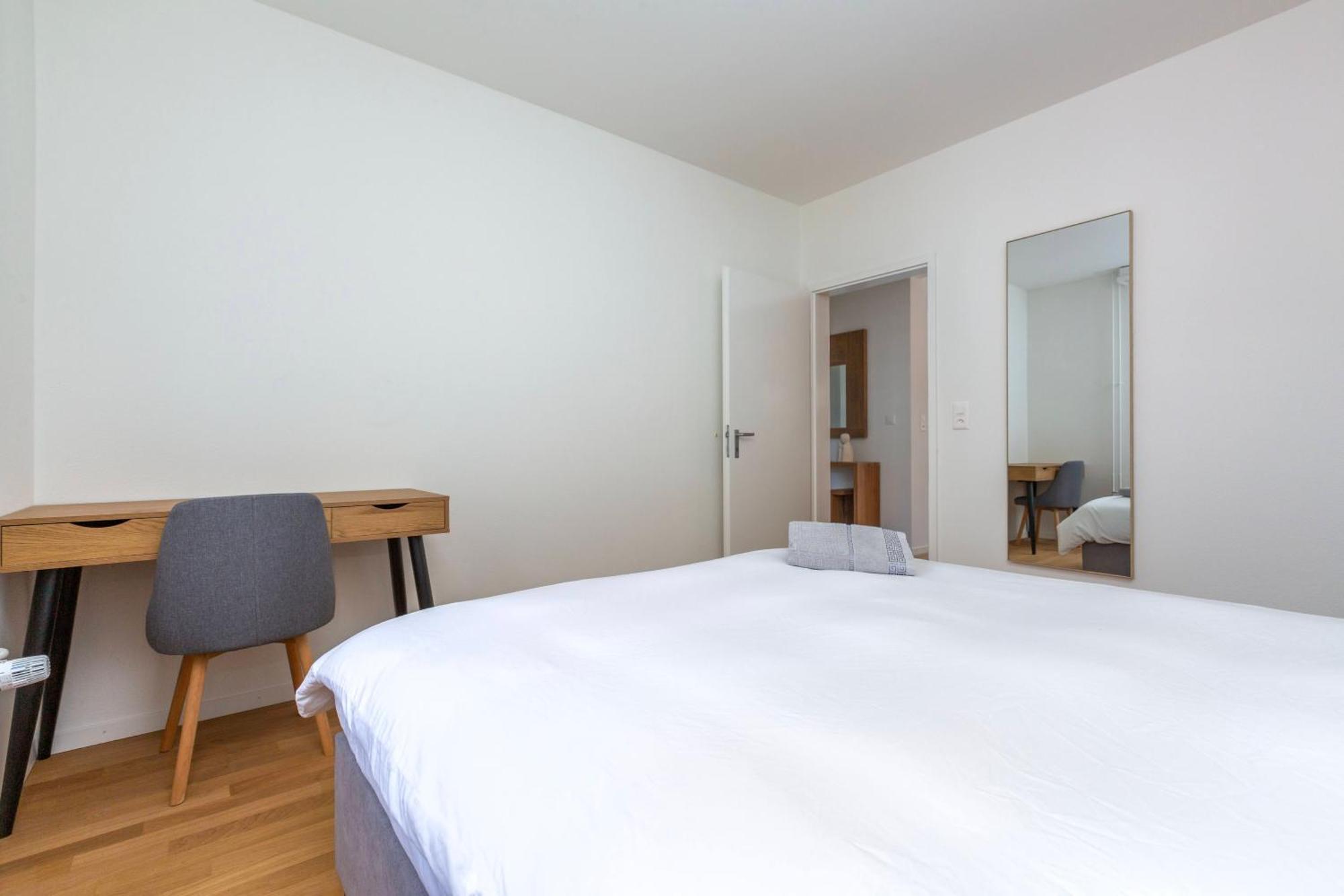 Kaya 4a - Downtown 2br With Balcony Appartamento
